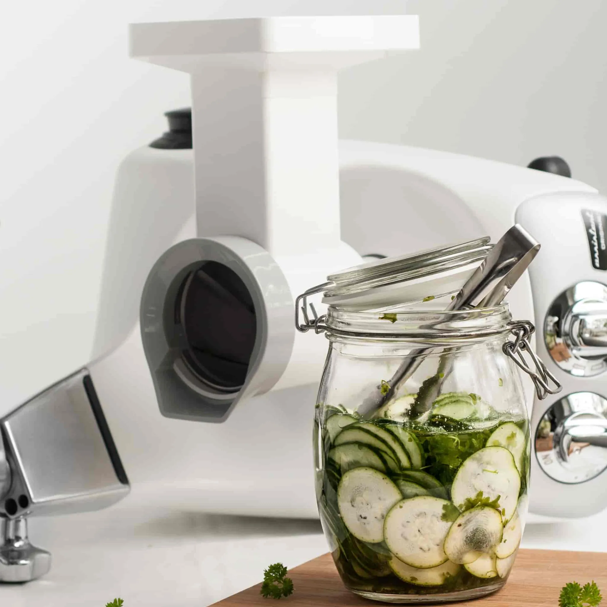 Ankarsrum Deluxe Bundle Hot