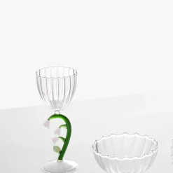 Ichendorf Milano White Flower Optical Wine Glass, 280ml