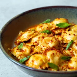 Italian Cookware Ravioli Tray - 24 Round Ravioli 40mm x 40mm Best