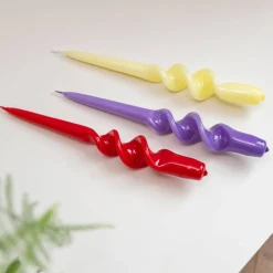 &Klevering Set of 3 Pink Spiral Candles Hot